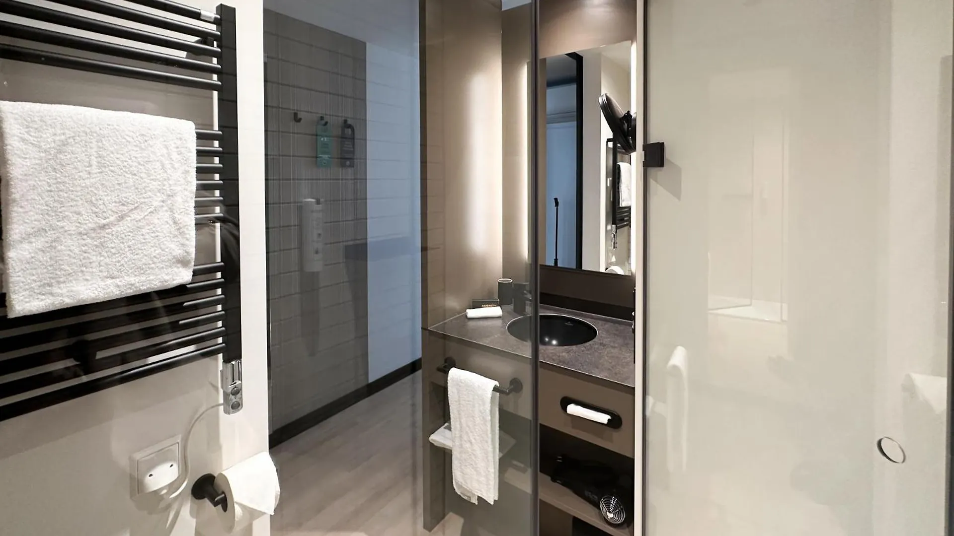 Wessinger Hotel Neu-Isenburg 4*,  Duitsland
